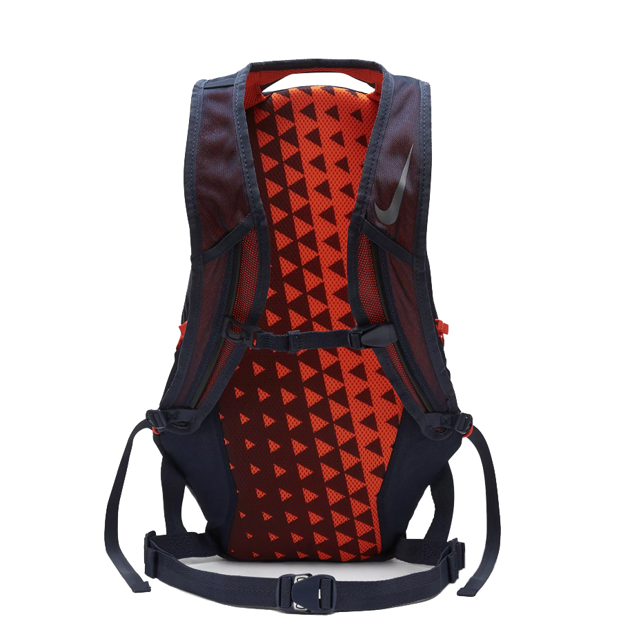 nike commuter running backpack